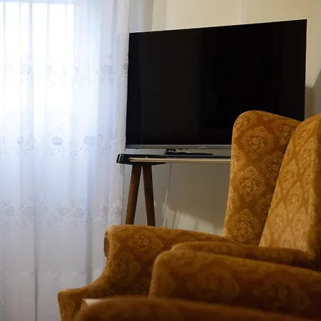 Santa Caterina - Near Maserati, Ferrari Museum & Railway Lägenhet