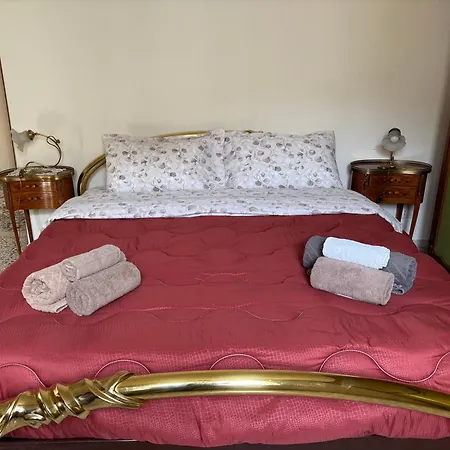 Santa Caterina - Near Maserati, Ferrari Museum & Railway Modène