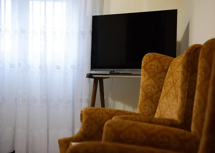 Santa Caterina - Near Maserati, Ferrari Museum & Railway アパート