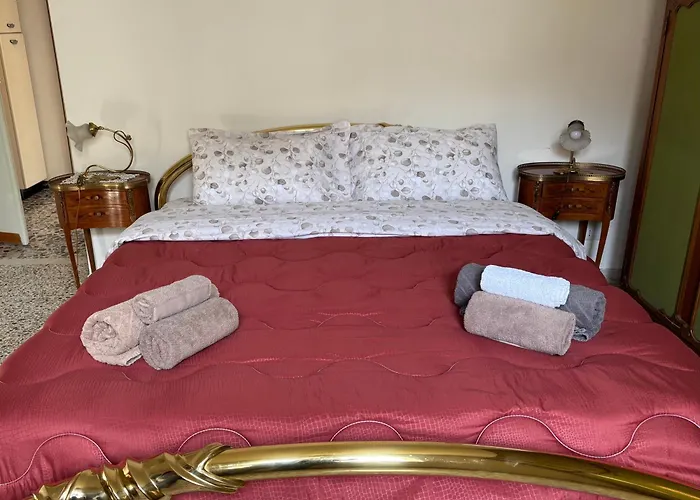 Santa Caterina - Near Maserati, Ferrari Museum & Railway Μόντενα